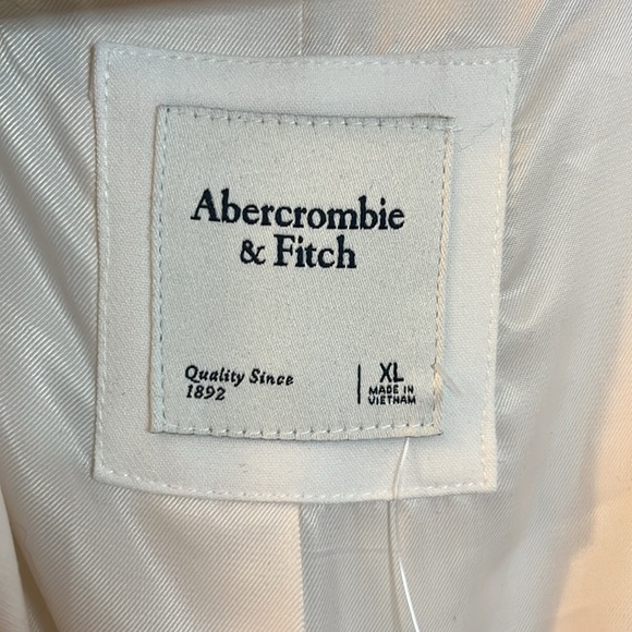 Abercrombie and Fitch White Blazer - Picture 4 of 4